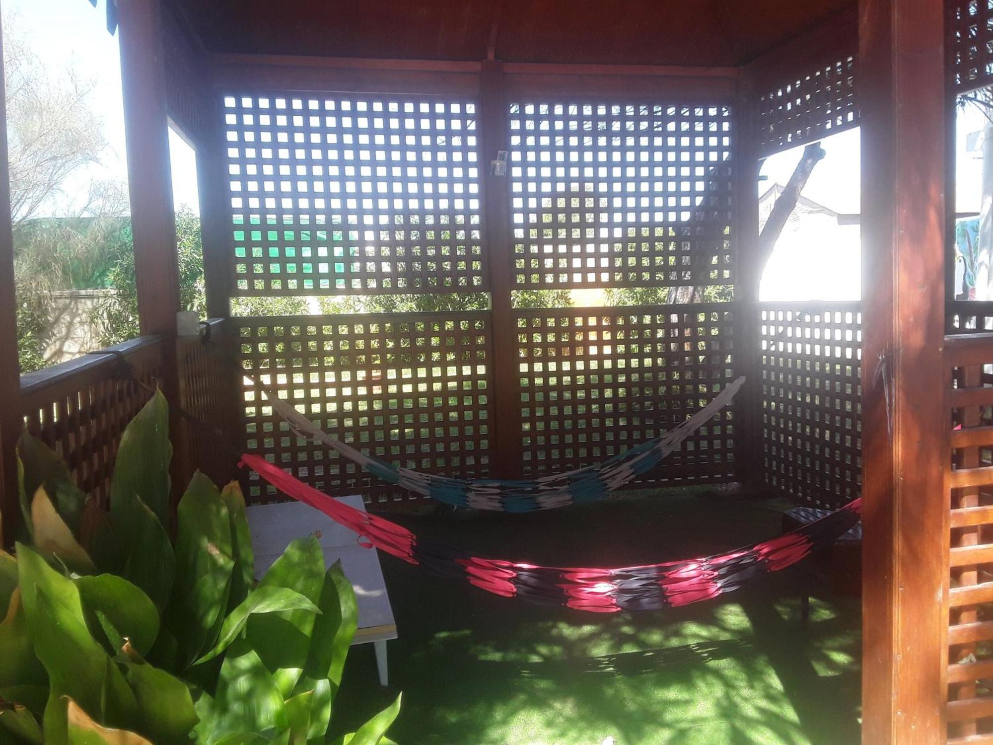 En Finca Las Dunas Dos Chalets Con Jacuzzis En Primera Linea De Playa , Uno De 4 Dormitorios Y Otro De 2 Dormitorios, Llama Al Seiscientos Veintisiete Cuatrocientos Diecisiete Trescientos Noventa Y Ocho ロタ エクステリア 写真
